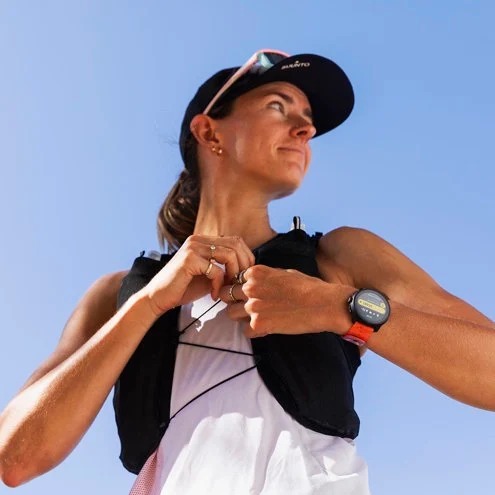 Комплект часы Suunto Race S Power Orange, оранжевые и наушники Suunto Aqua Light Tidal Black