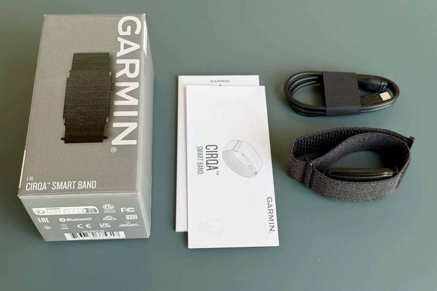 Garmin CIRQA спустя месяц: оправдал ли себя первый фитнес-браслет Garmin без экрана